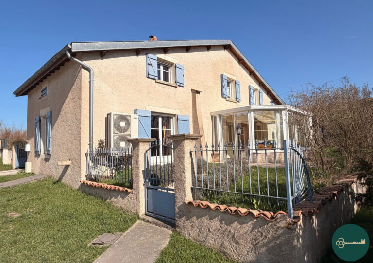 photo_7cafac377ee8154758b45f8d3e65ac92-768x541 Maison Bouvron 6 pièces 164m2