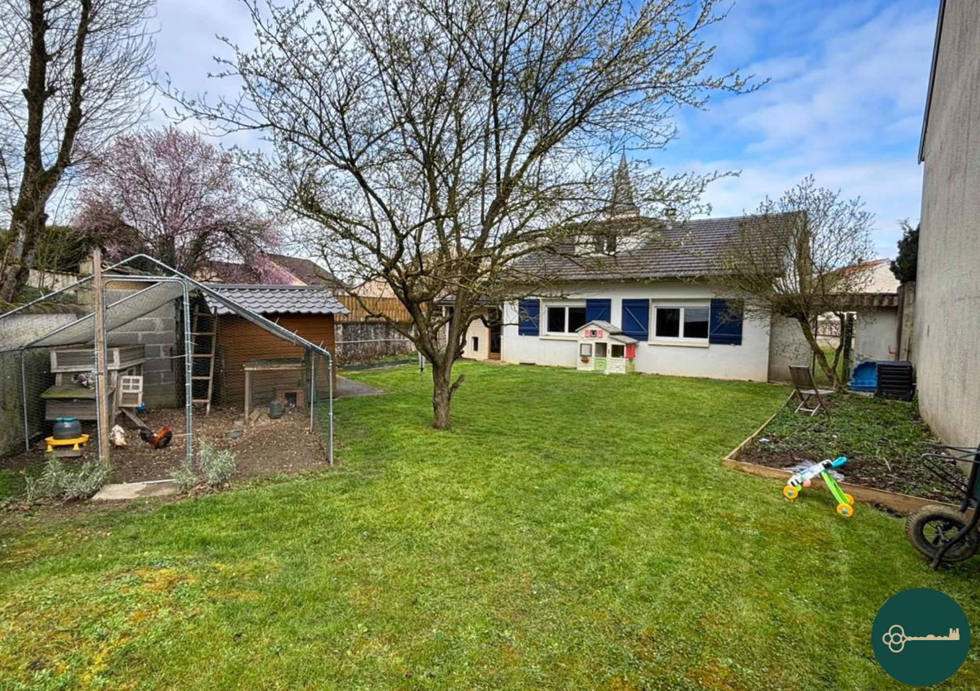 photo_bd9fcaa98544af97a74229e16656cb5b Maison Lay-Saint-Rémy 5 pièces 132 m2  